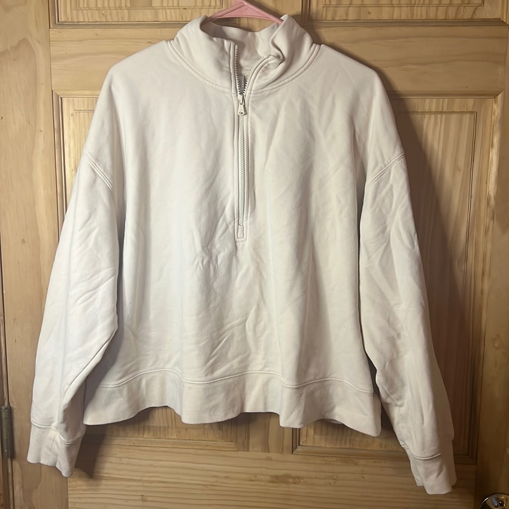 *LAST CHANCE! Donating 4/7* Fabletics Sweatshirt